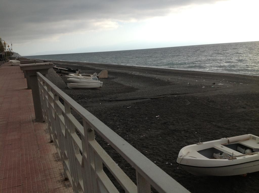 Pensione S. Antonio Ristorante Silvia Furci Siculo Exterior foto